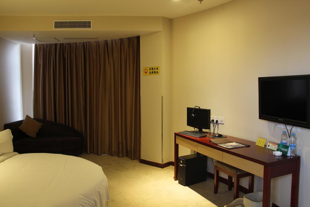 Greentree Inn Jiangsu Changzhou Liyang East Nanhuan Road High Speed Rail Station Business Hotel Habitación foto